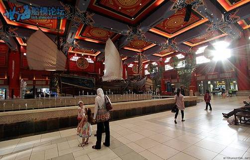 ibn-battuta-mall-chinese-ship.jpg