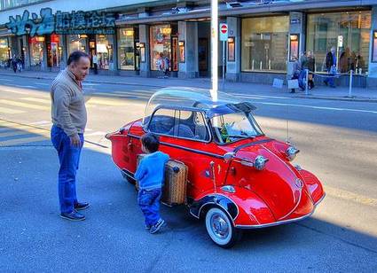 Messerschmitt_KR200_Parked_00026184.jpg