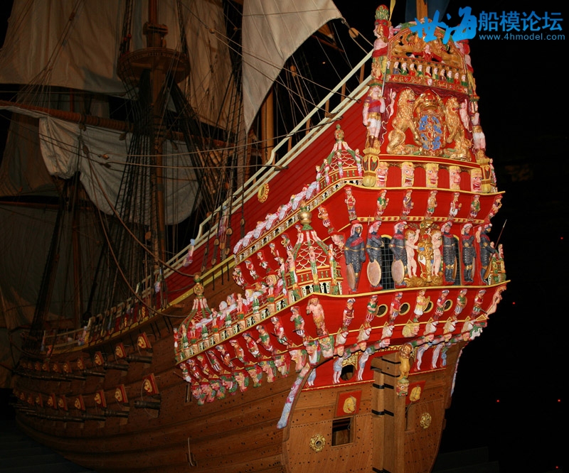 vasa_new_color_robbox_001.jpg