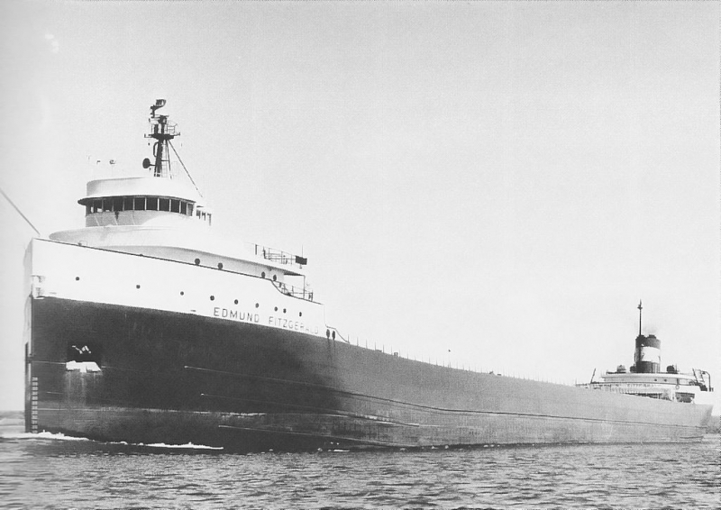 1024px-Edmund_Fitzgerald-USACE.jpg