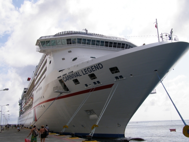 Carnival_Legend_3.jpg