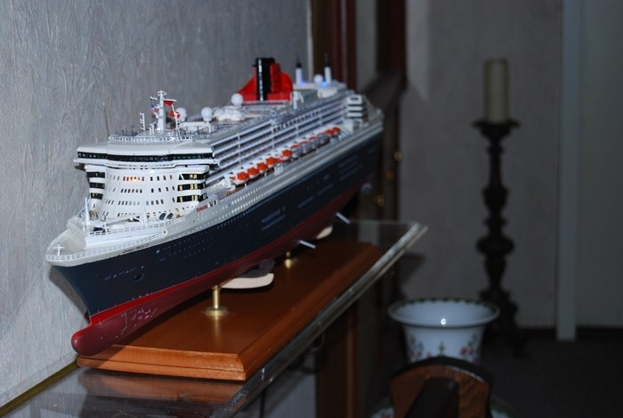 qm2-01.jpg