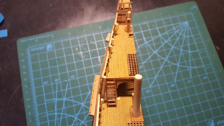 738019285.jpg
