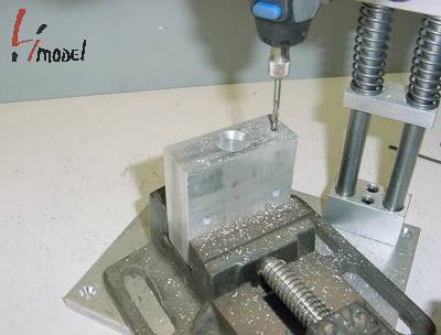 drill_press_alum_1_med.jpg